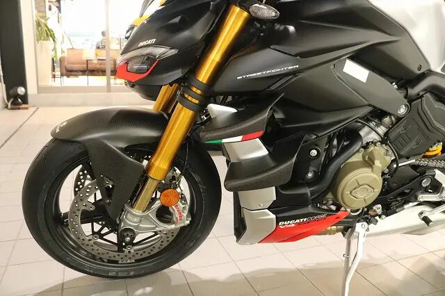 DUCATI V4 SP2　バイクコーティング施工