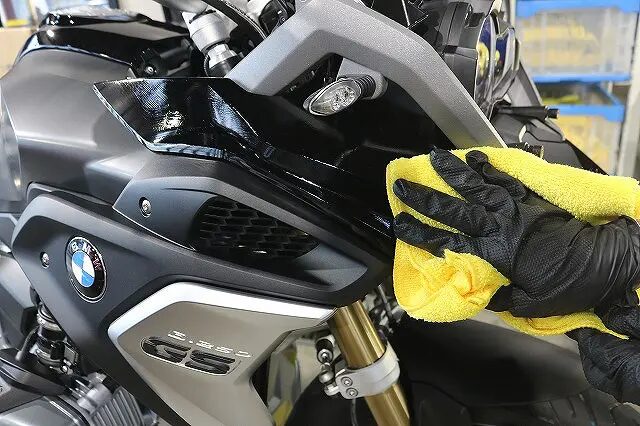 BMW R1200GS　バイクコーティング拭き取り