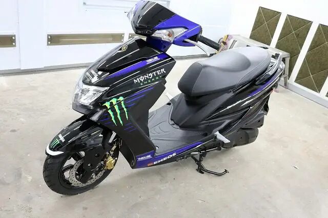 バイクコーティングも実績あるアイアイシーでCR-1施工。東京都よりH様いつもありがとうございます