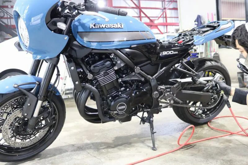 カワサキ Z900RS CAFE セラミックプロ9H　スプレー施工